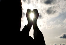 荷兰客场战胜拉脱维亚，锁定小组第一